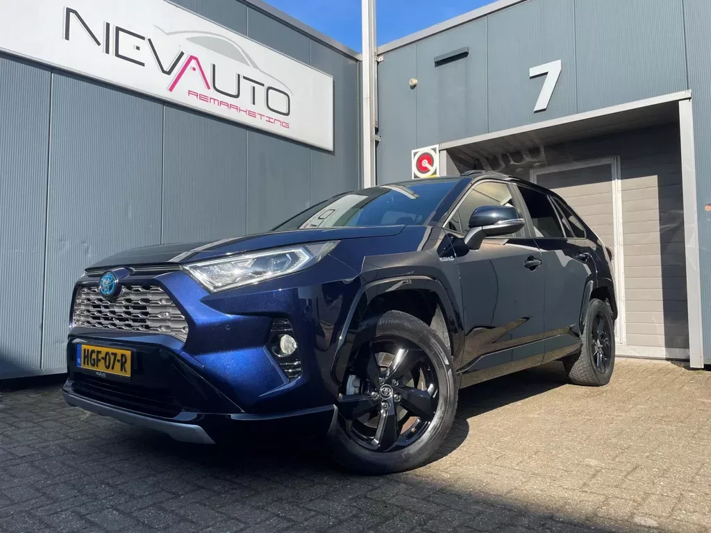 Toyota RAV4 (2019) — foto 1