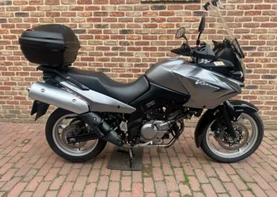 Suzuki V-Strom 650 (2010) — foto 1