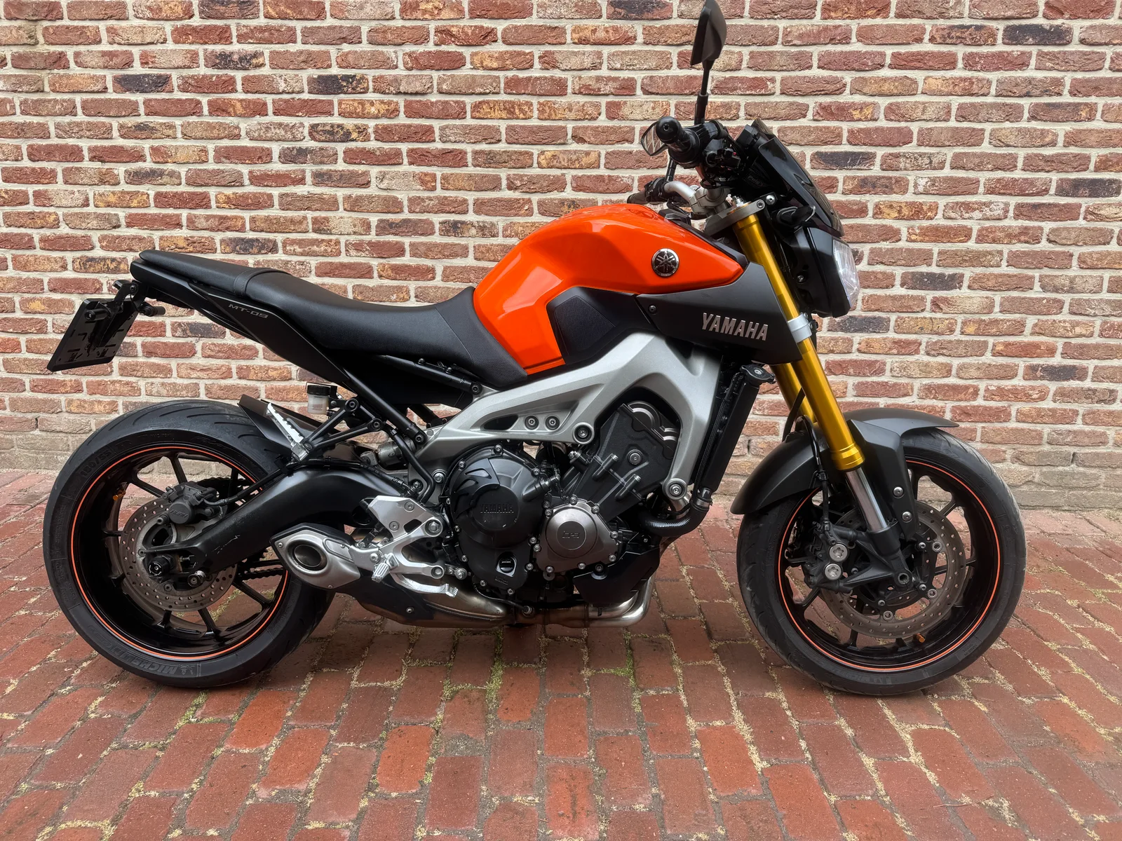 Yamaha MT-09 (2014) — foto 1