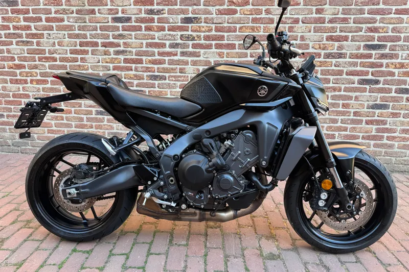 Yamaha MT-09 (2024)