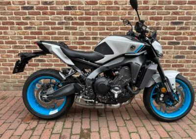 Yamaha Tracer Mt09 Naked (2026) — foto 1