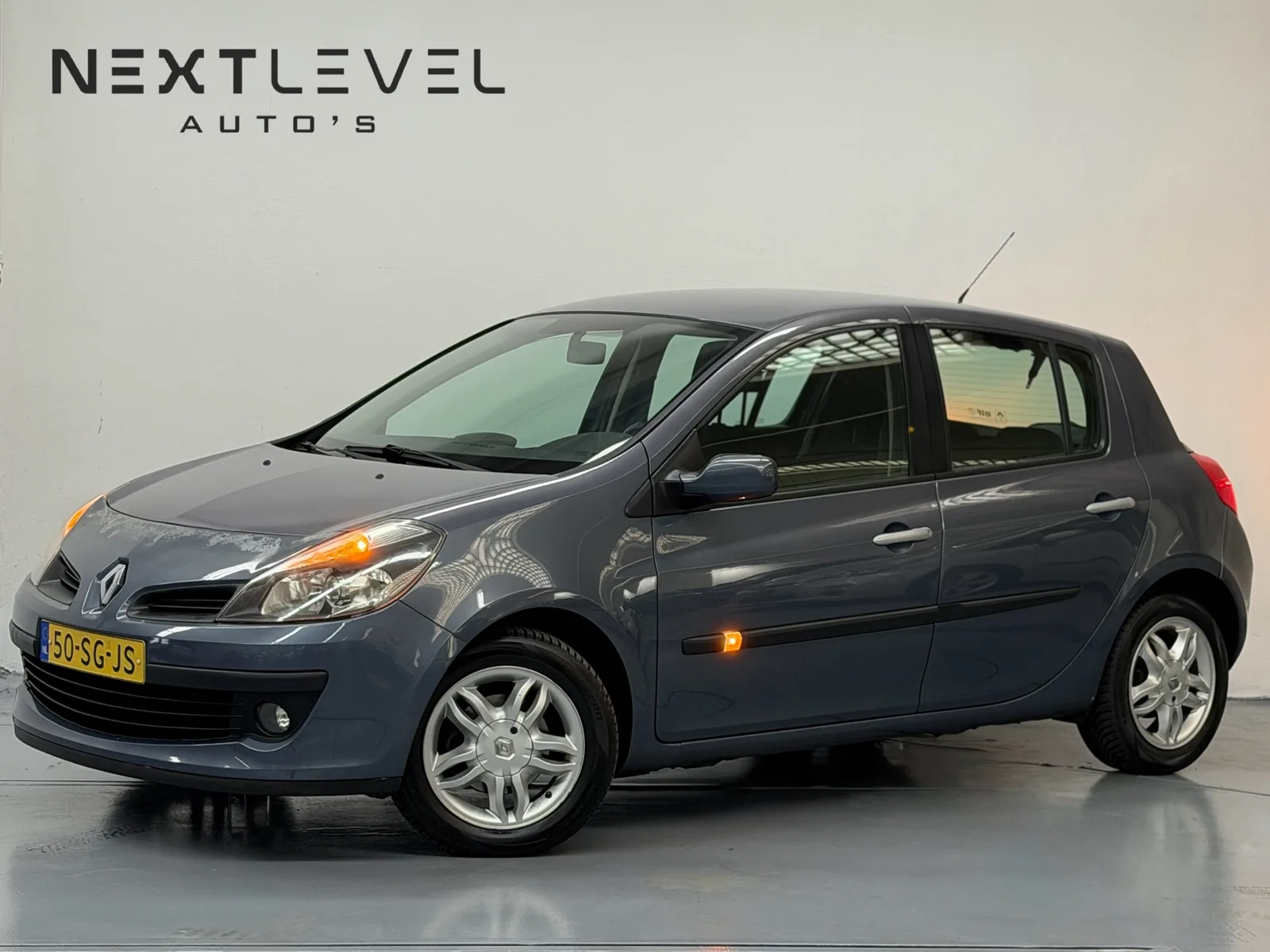 Renault Clio (2006) — foto 1