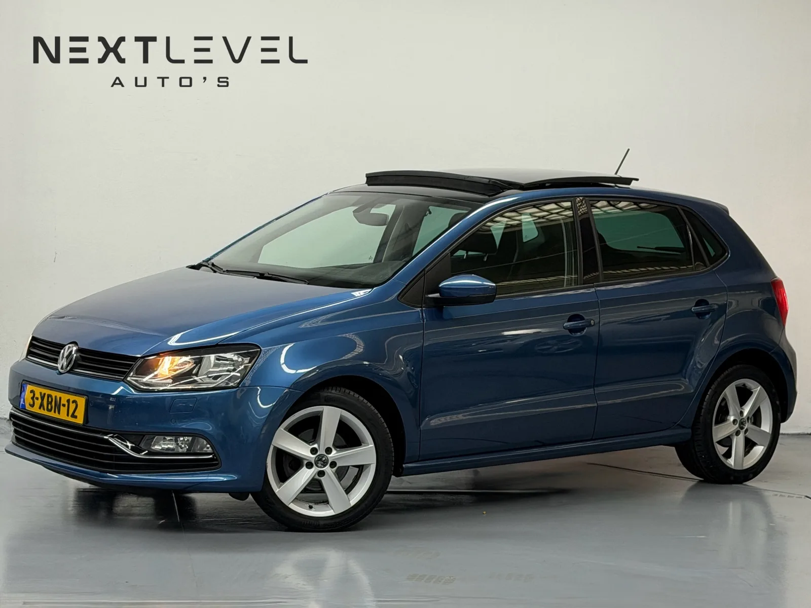 Volkswagen Polo (2014) — foto 1