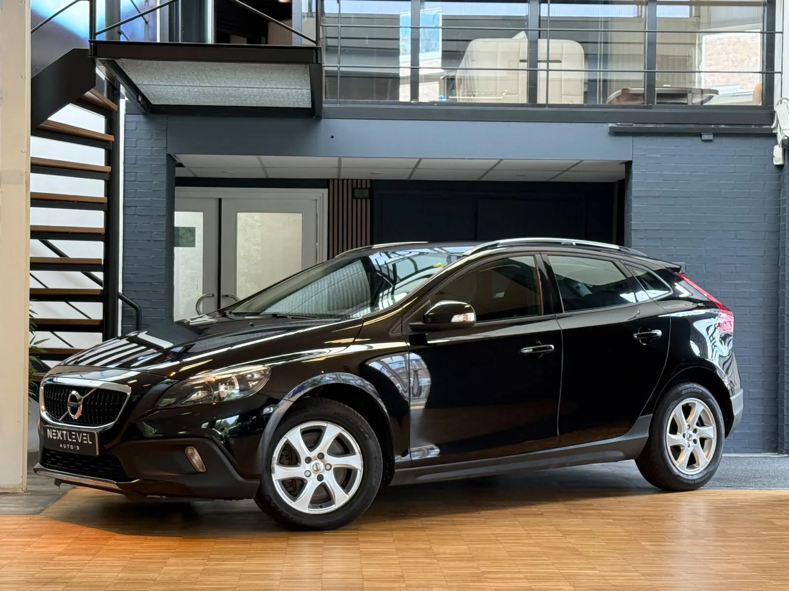 Volvo V40 Cross Country (2016) — foto 1