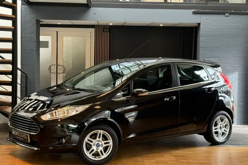 Ford Fiesta (2013)