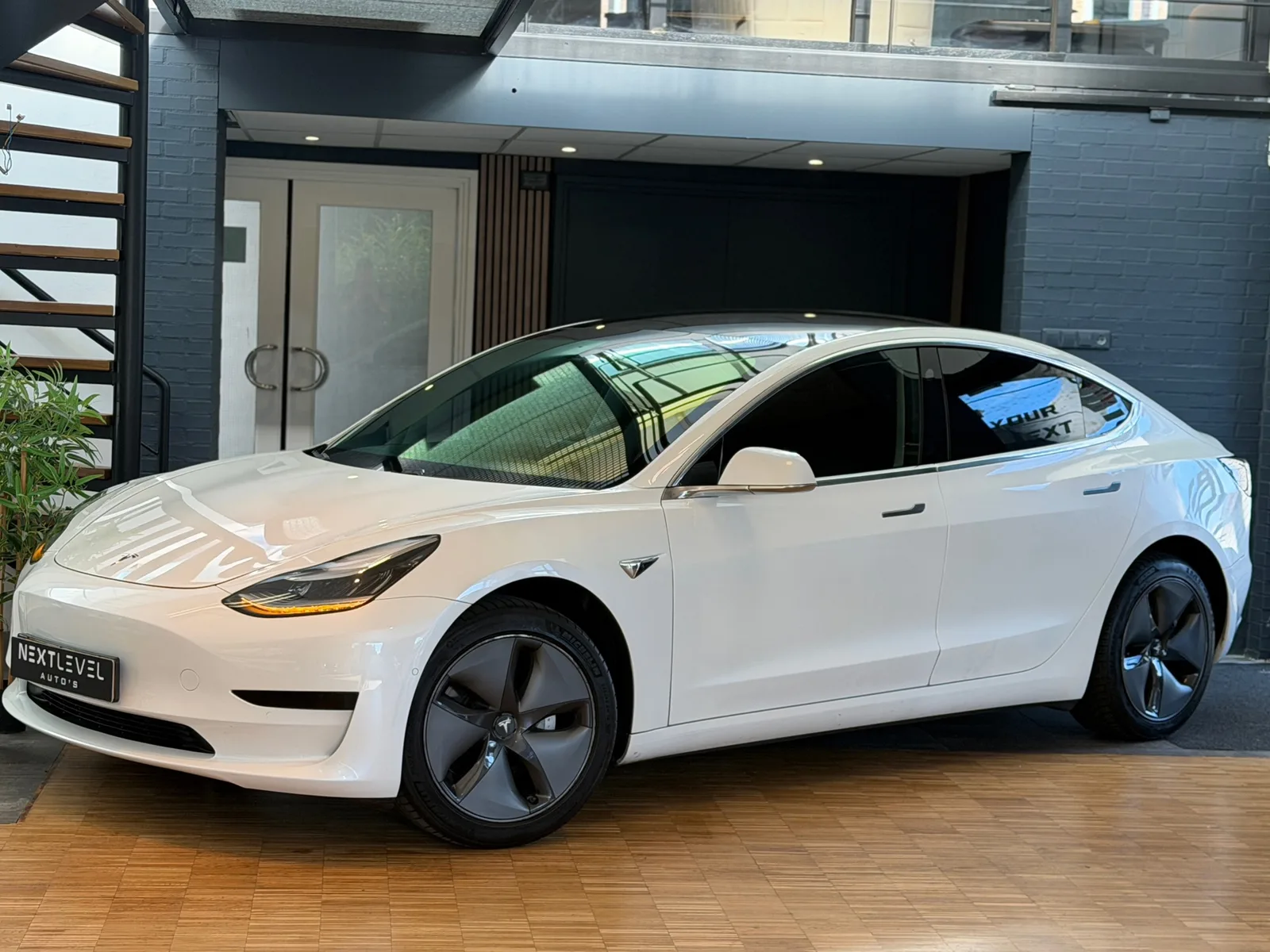 Tesla Model 3 (2019) — foto 1