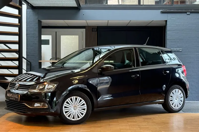Volkswagen Polo (2015)