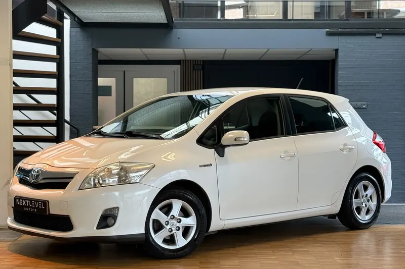Toyota Auris (2012)