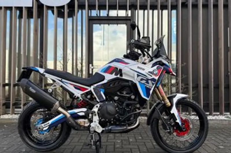 BMW F 900 GS (2024)