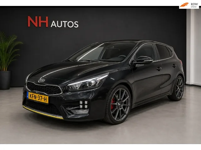 Kia Ceed (2014) — foto 1