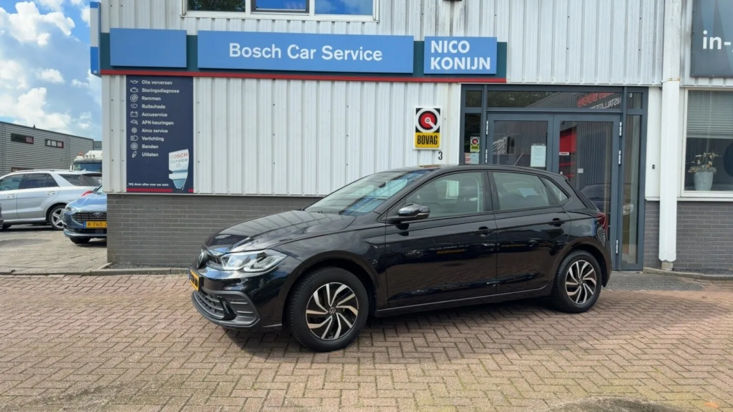 Volkswagen Polo (2023) — foto 1