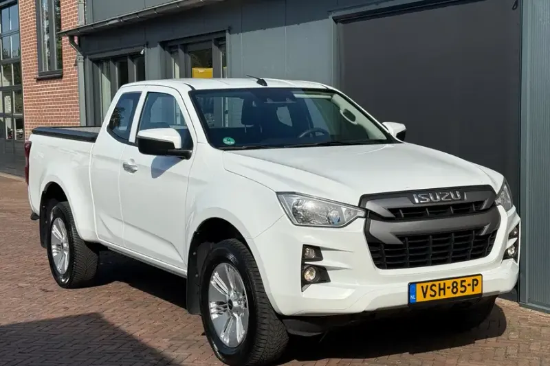 Isuzu D-Max (2022)