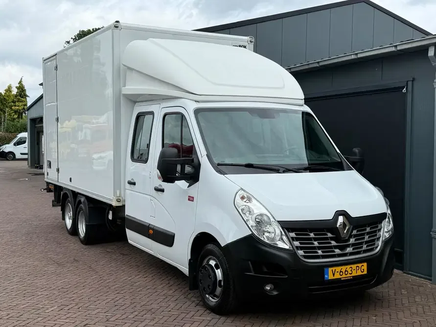 Renault Master (2018) — foto 1