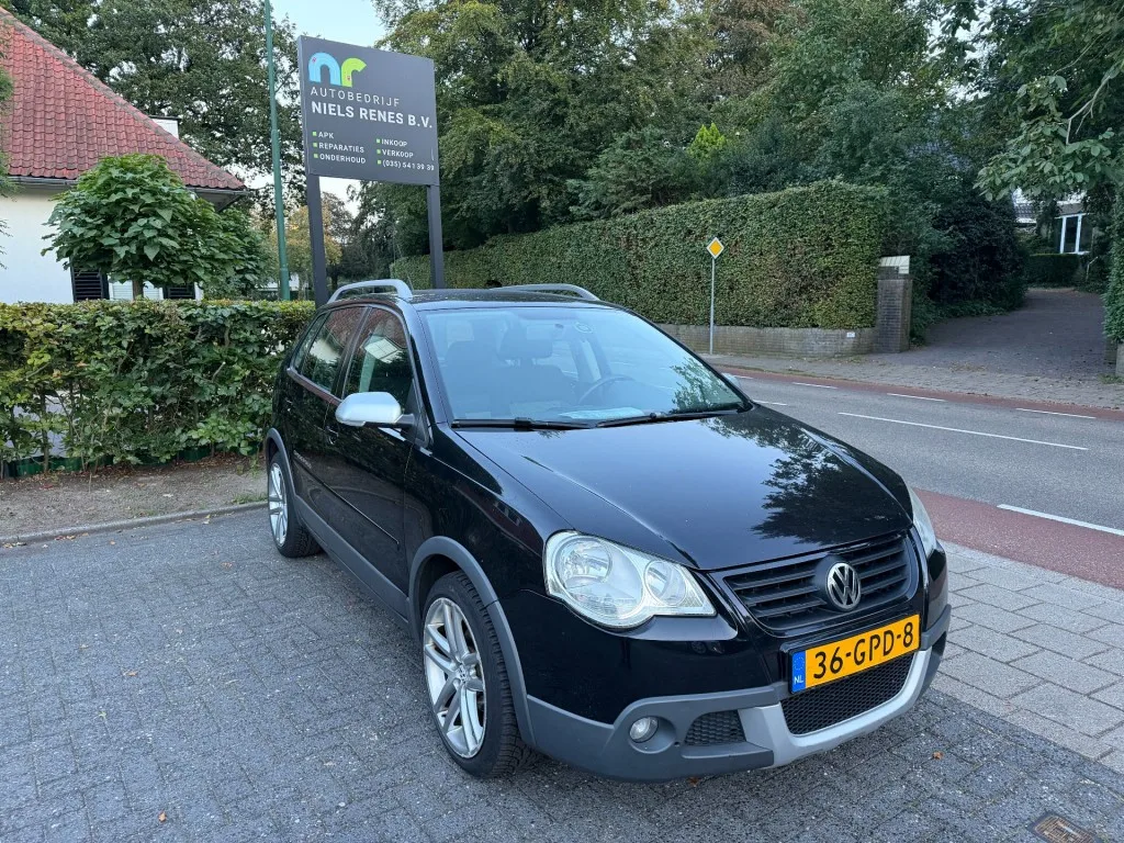 Volkswagen Polo (2008) — foto 1
