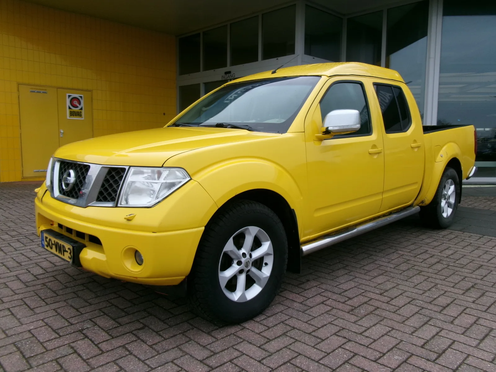 Nissan Navara (2008) — foto 1