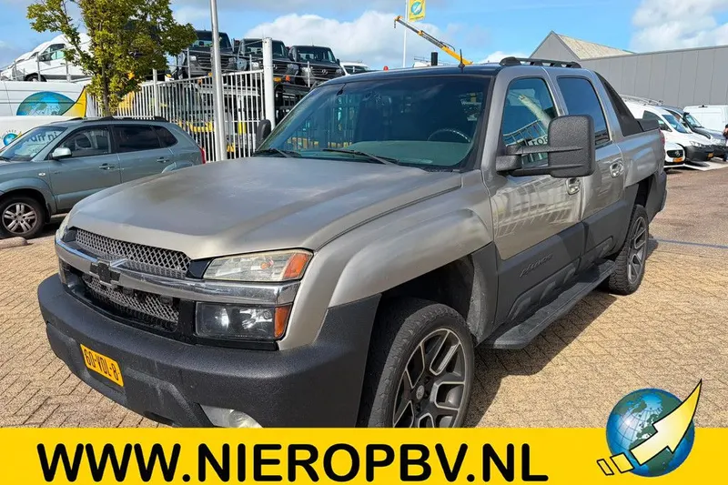 Chevrolet Avalanche (2003)