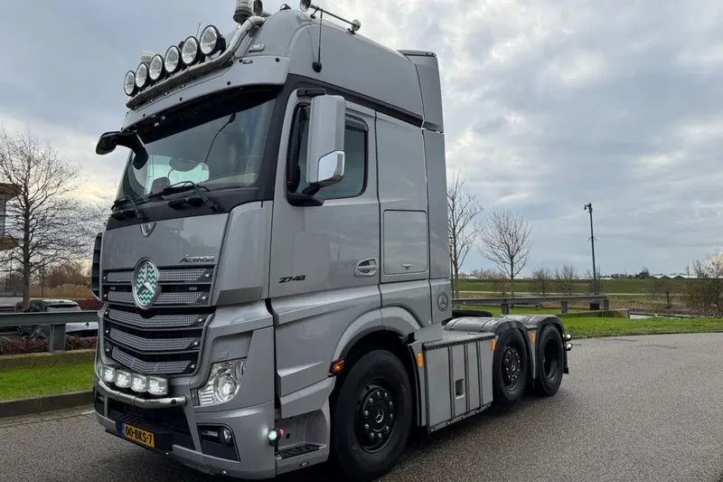 Mercedes-Benz Actros (2018)