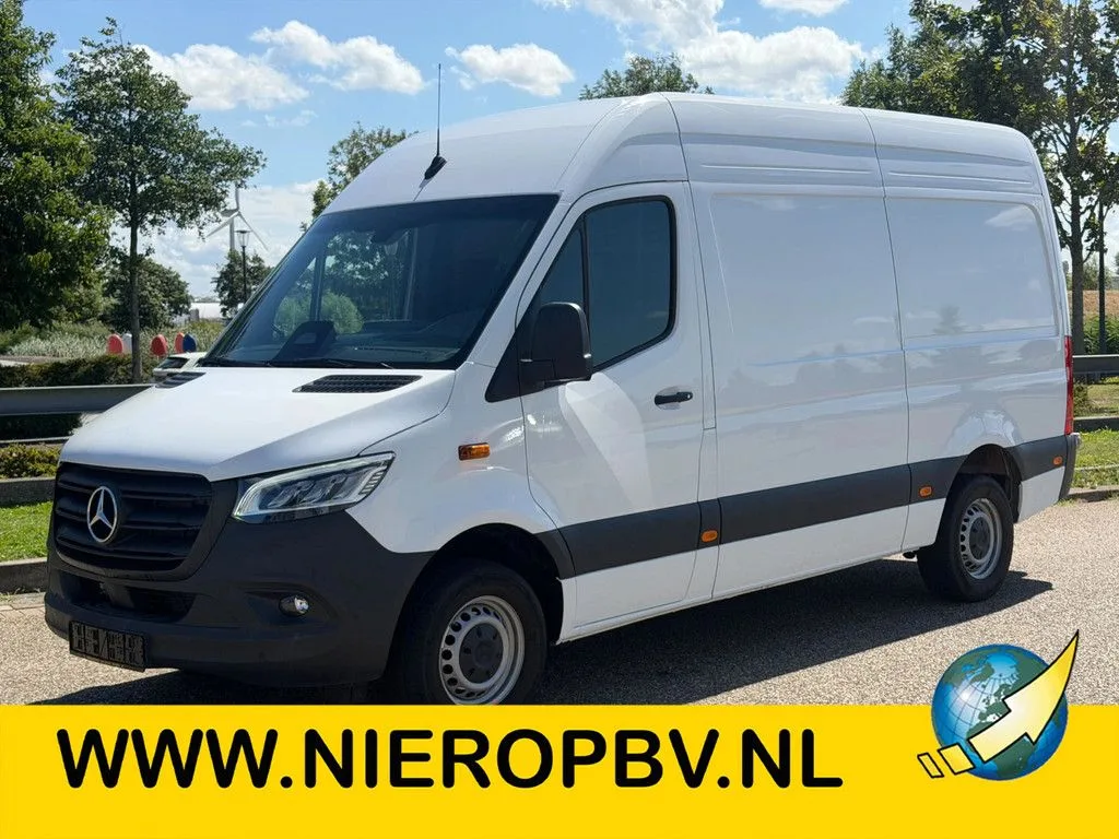 Mercedes-Benz Sprinter (2024) — foto 1
