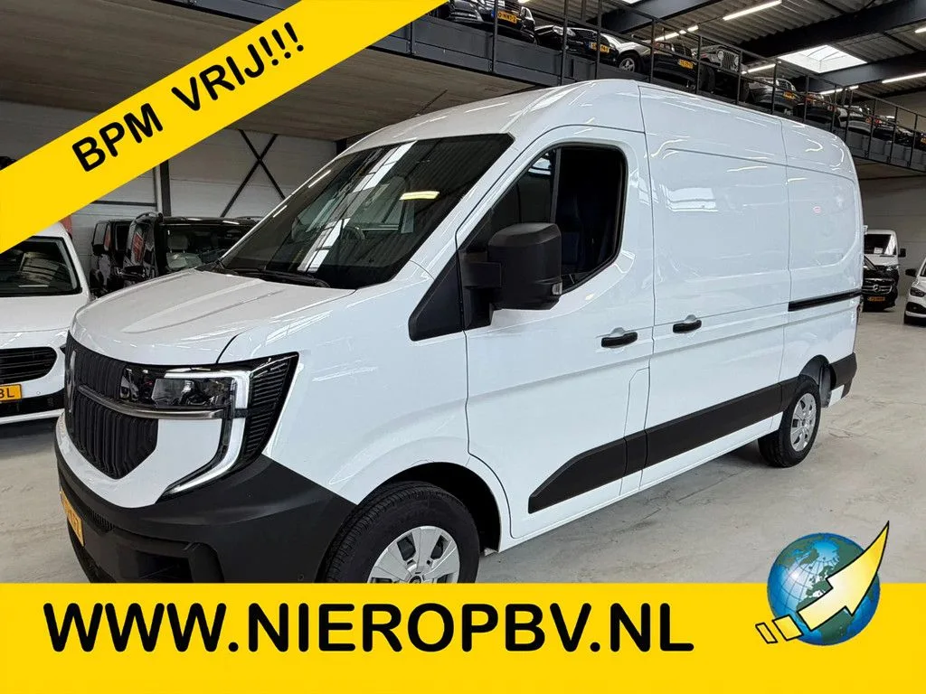 Renault Master (2024) — foto 1