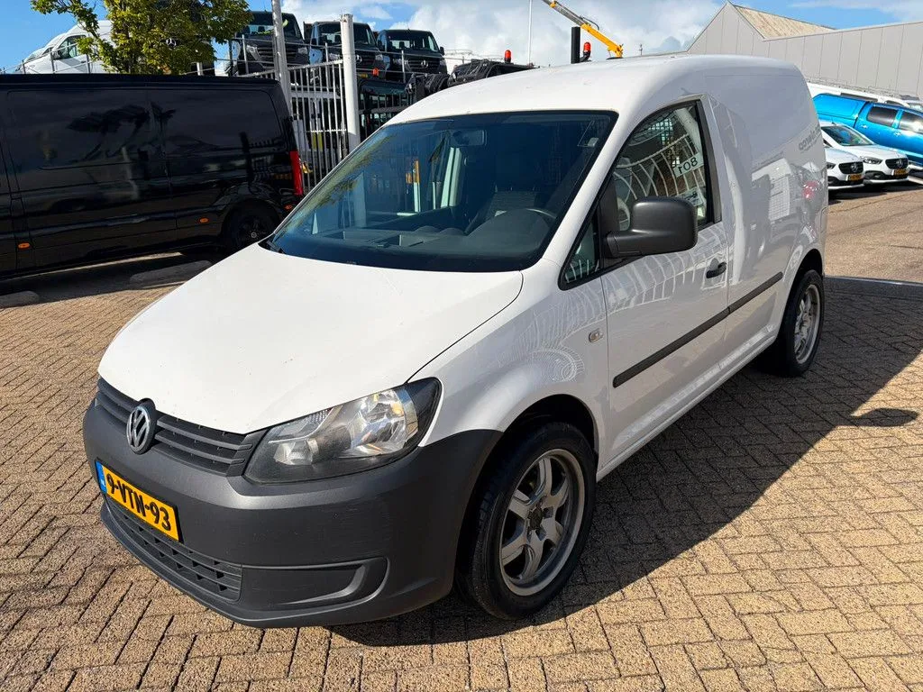 Volkswagen Caddy (2012) — foto 1