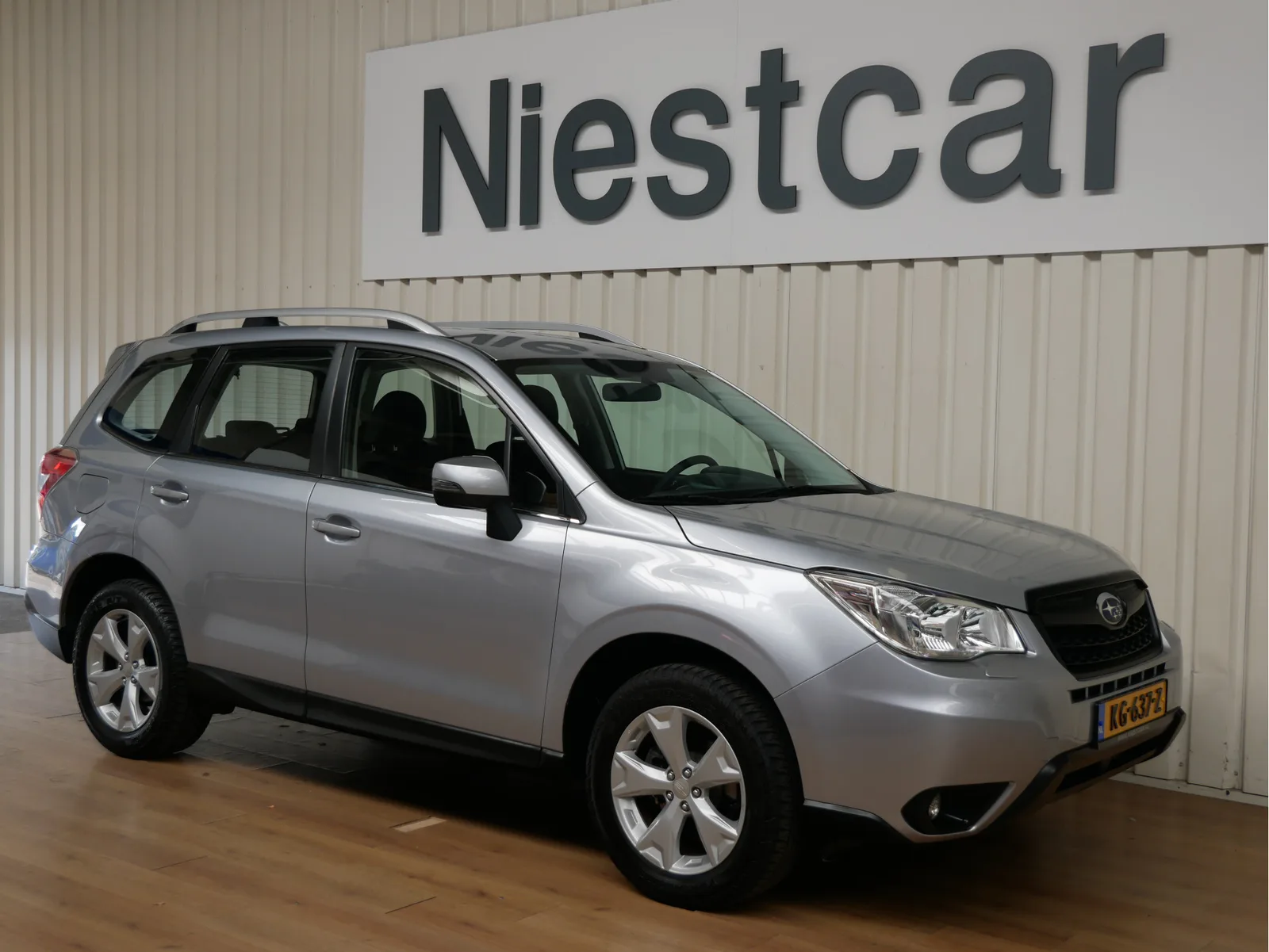 Subaru Forester (2015) — foto 1