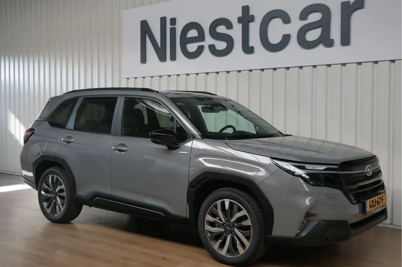 Subaru Forester (2025)