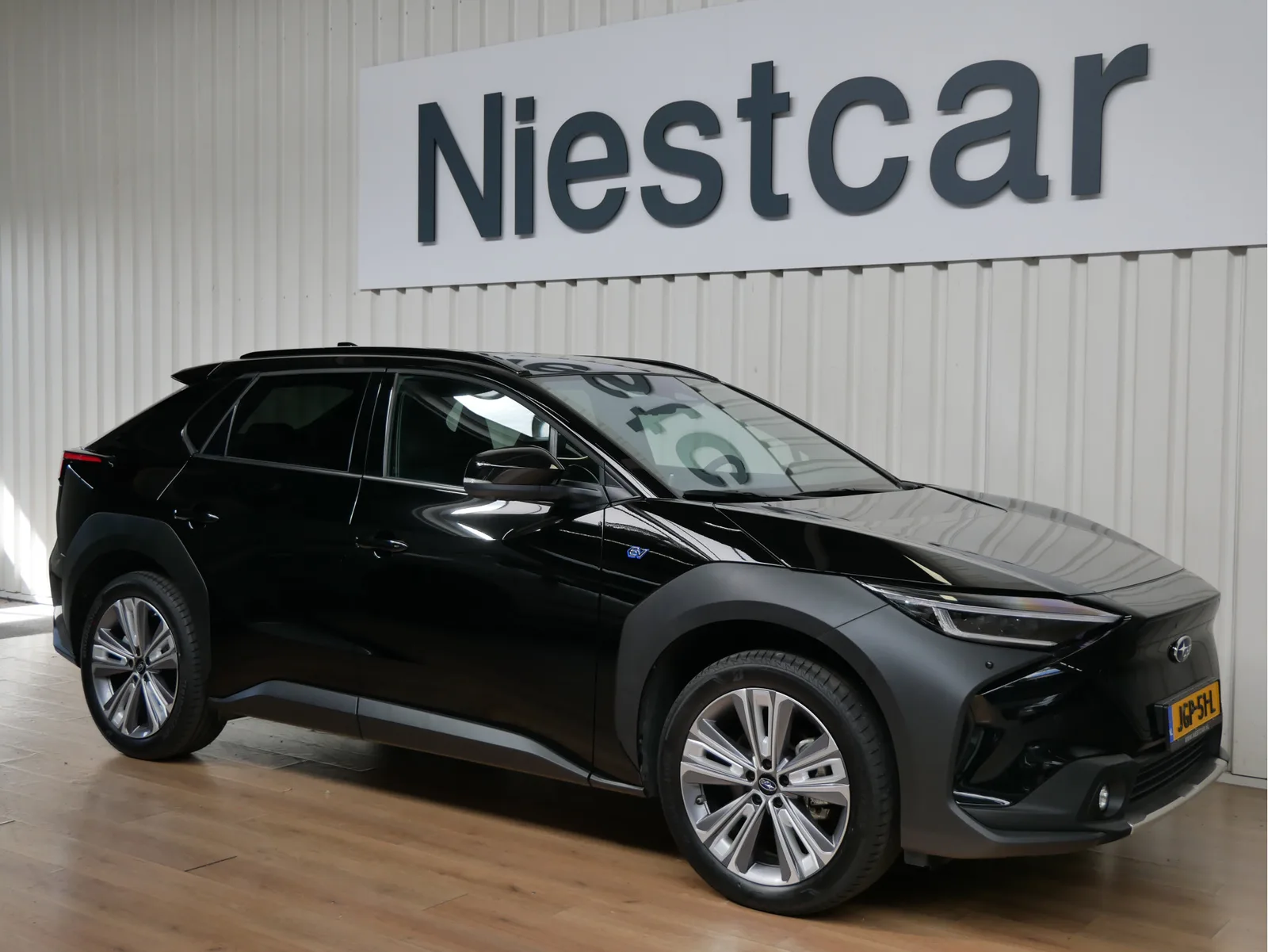 Subaru Solterra (2024) — foto 1
