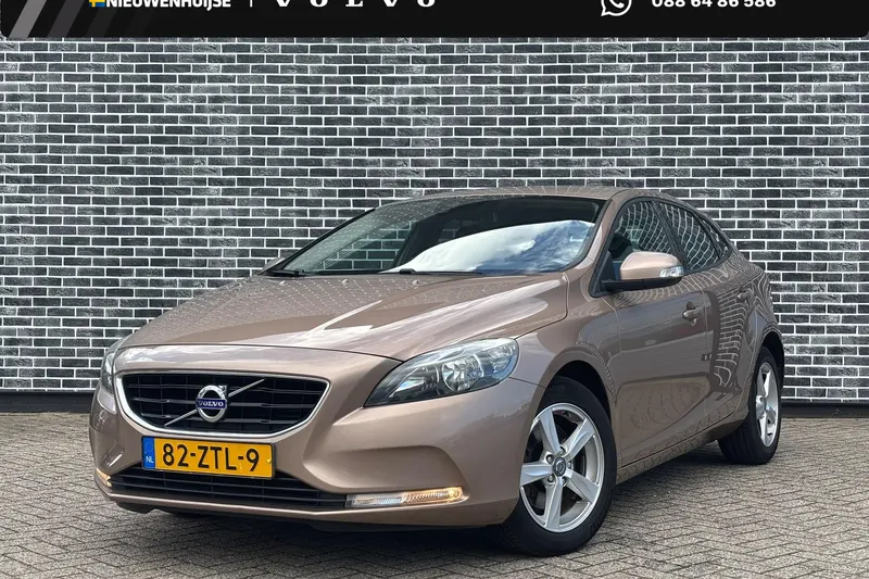 Volvo V40 (2013)