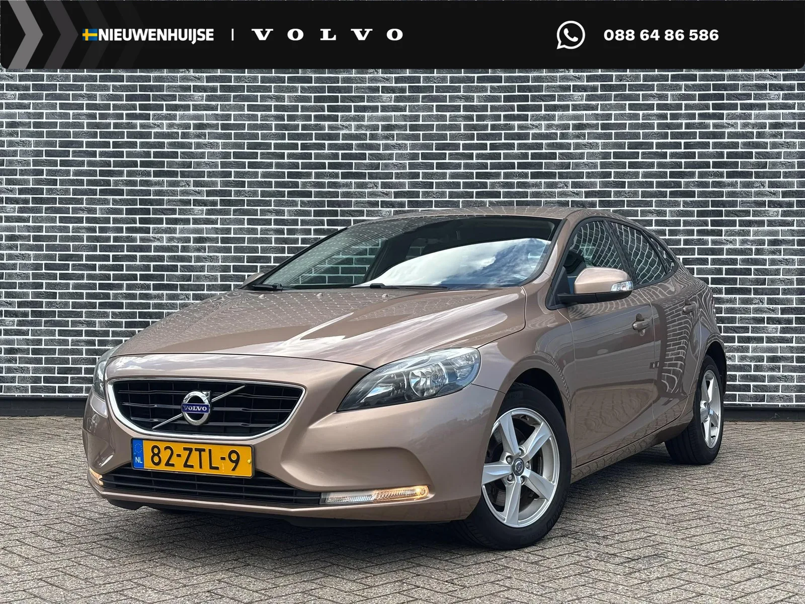 Volvo V40 (2013) — foto 1