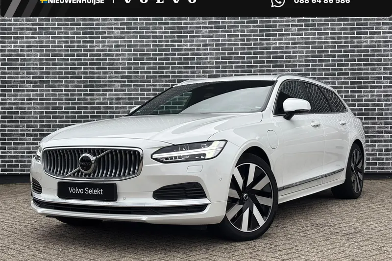 Volvo V90 (2023)