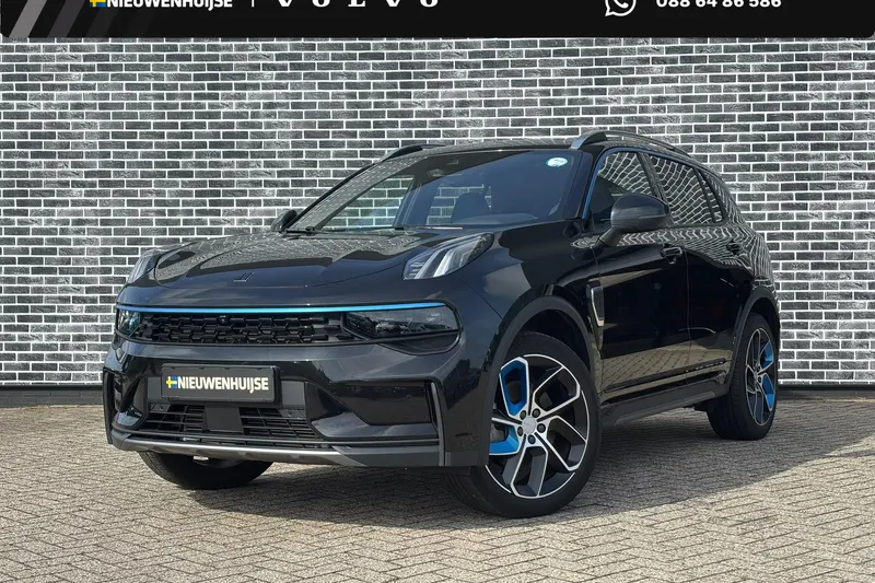 Lynk & Co 01 (2025)
