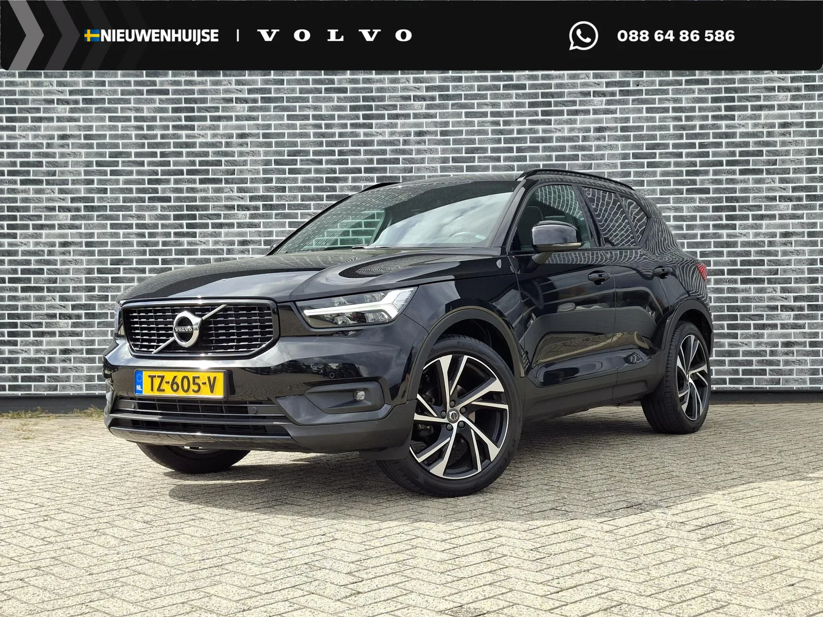 Volvo XC40 (2018) — foto 1