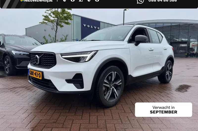 Volvo XC40 (2024)