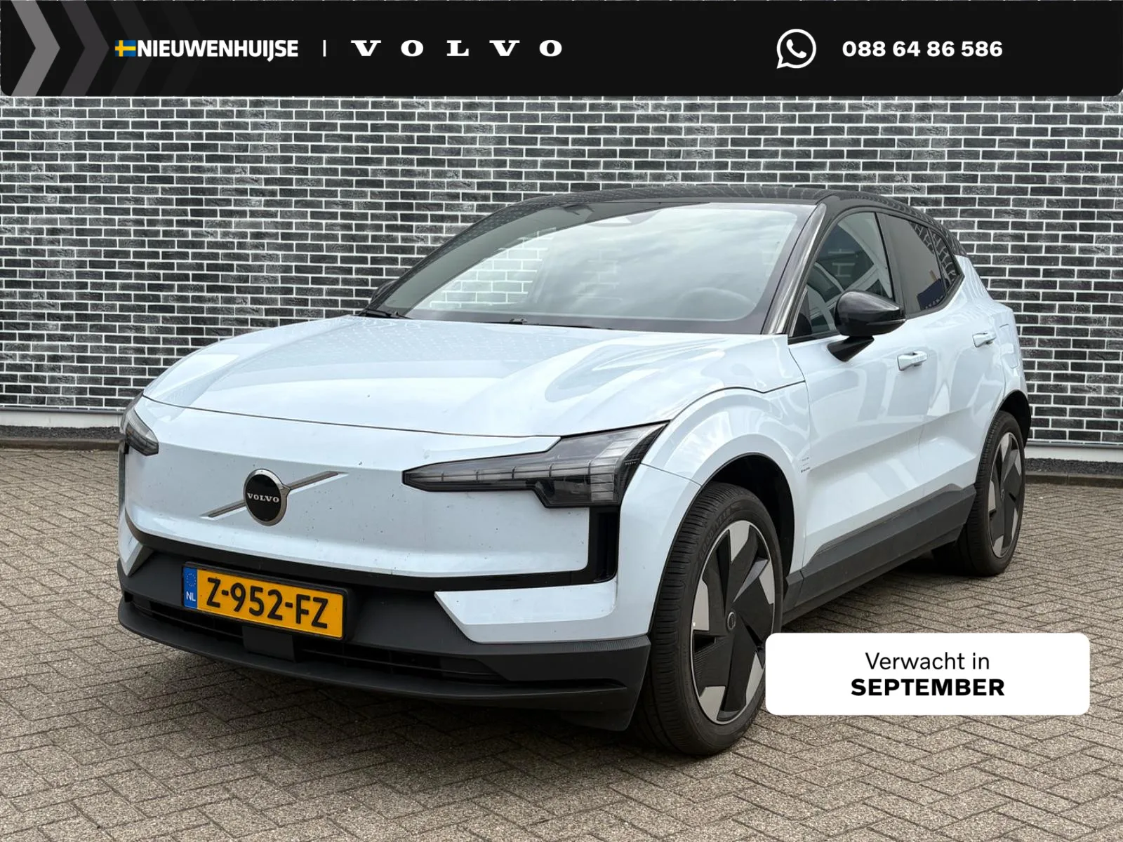 Volvo EX30 (2024) — foto 1