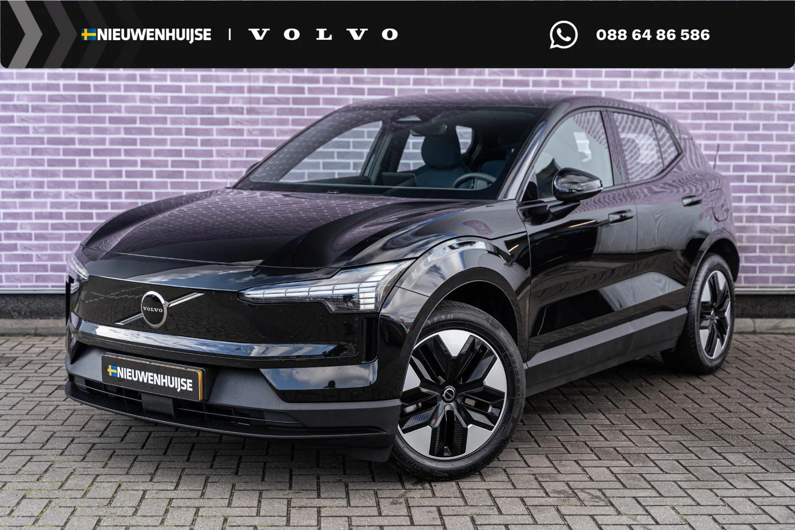 Volvo EX30 (2026) — foto 1