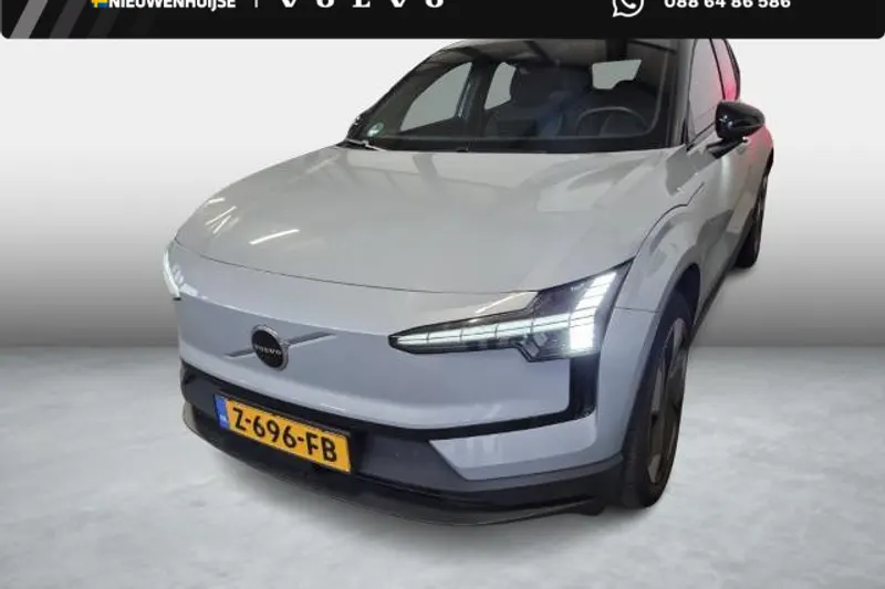 Volvo EX30 (2024)