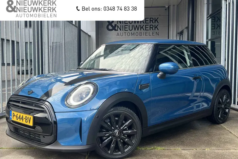 MINI Cooper (2022)