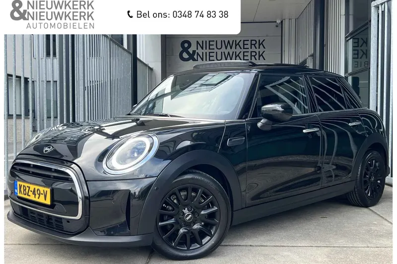 MINI Cooper (2022)