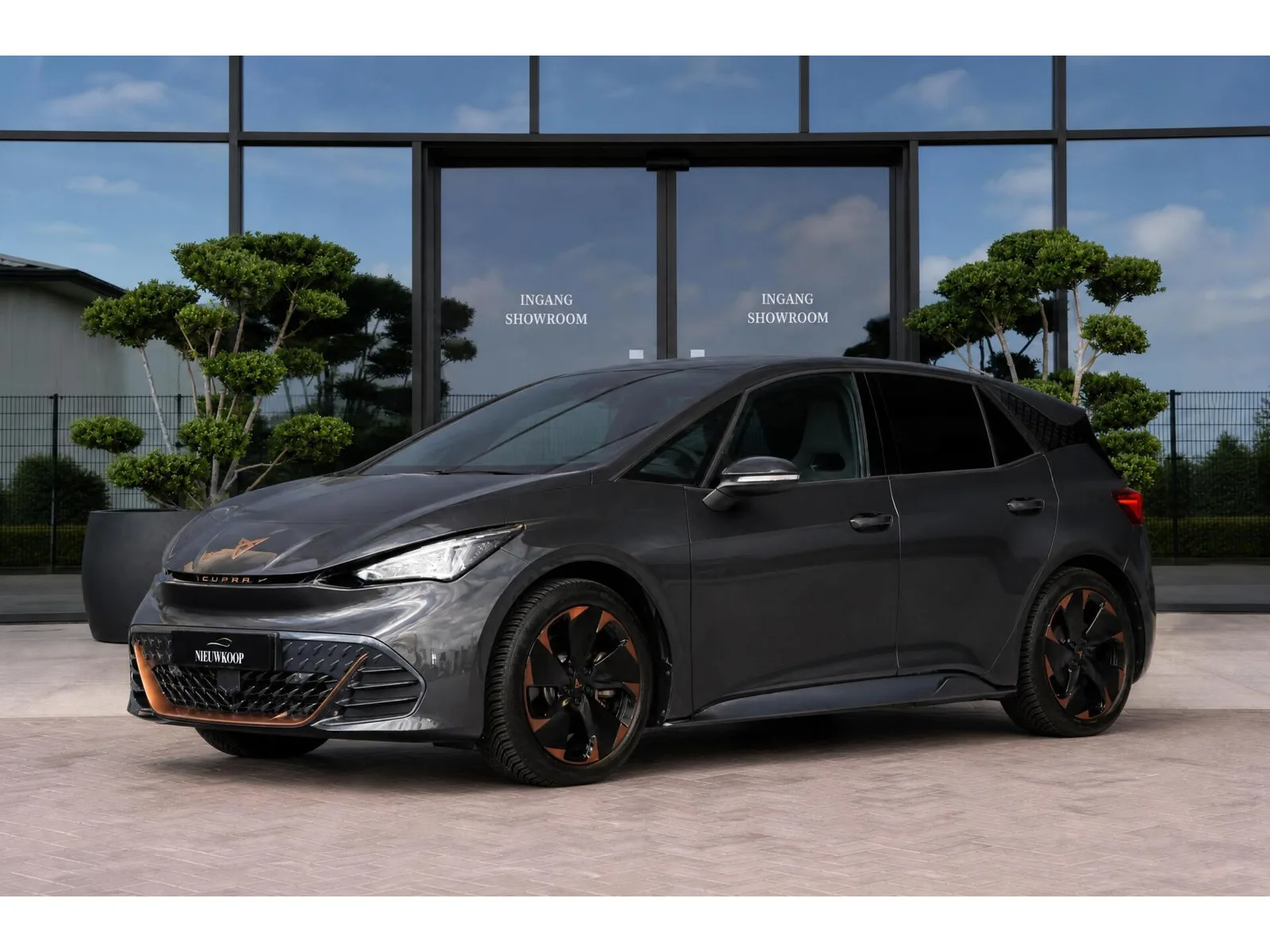 CUPRA Born (2023) — foto 1