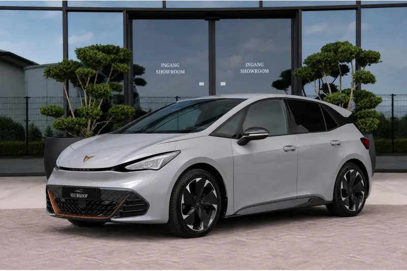 CUPRA Born (2023)