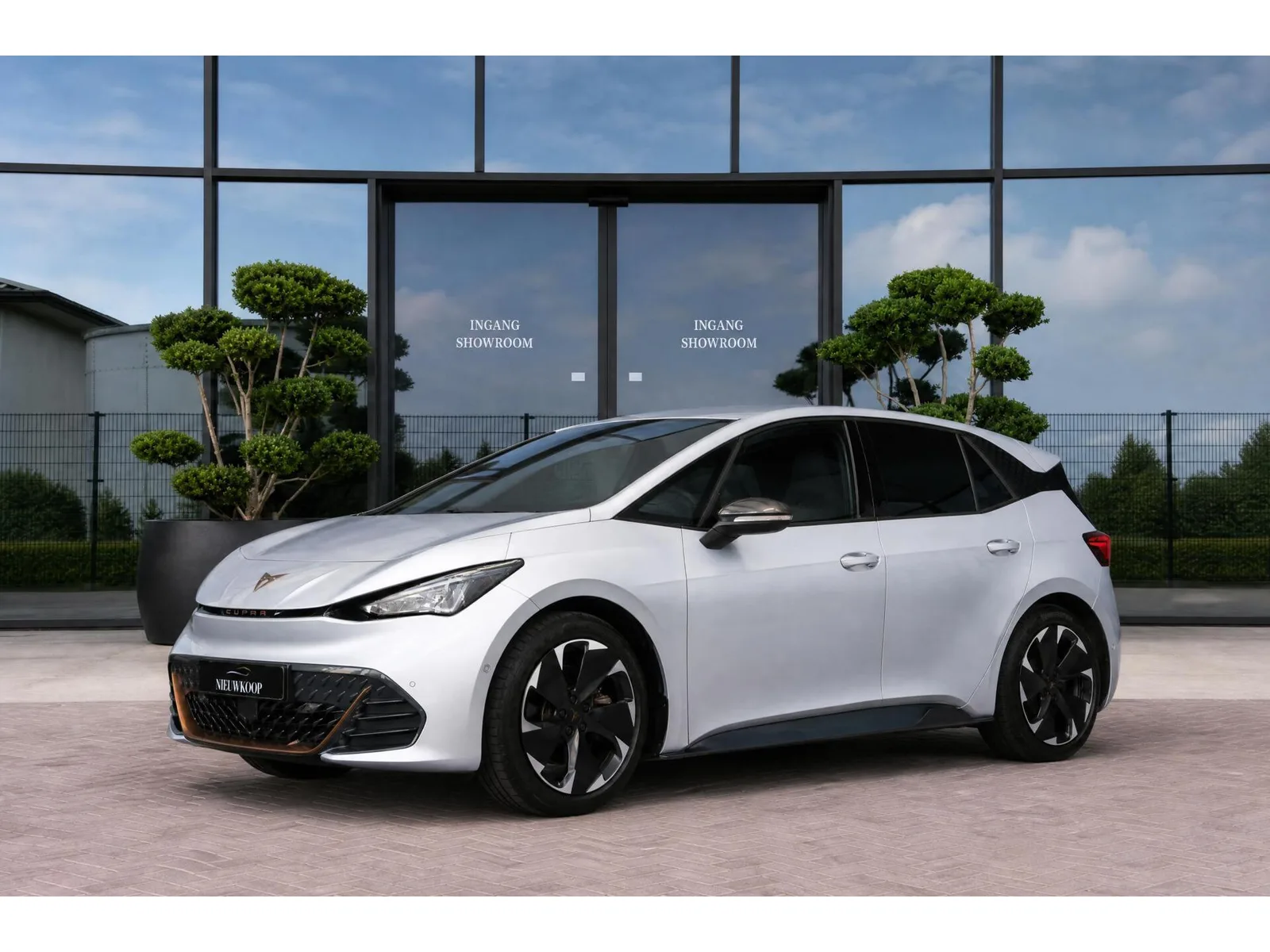 CUPRA Born (2023) — foto 1