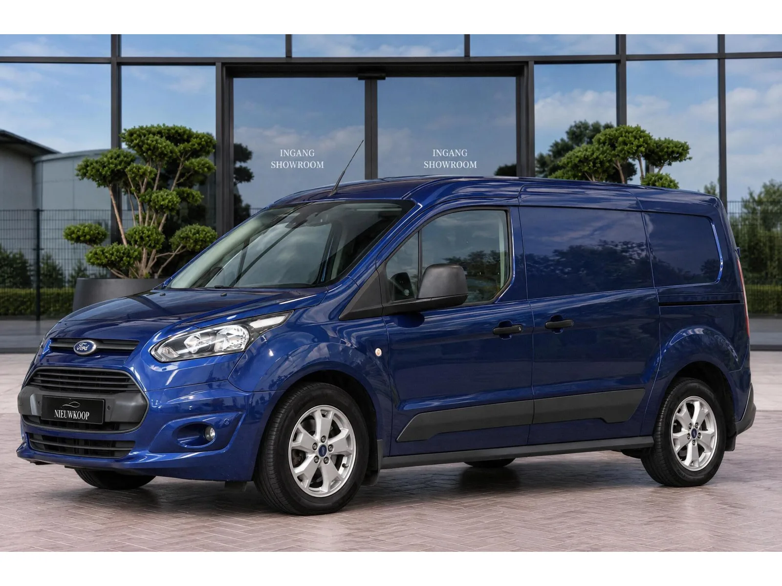 Ford Transit Connect (2015) — foto 1