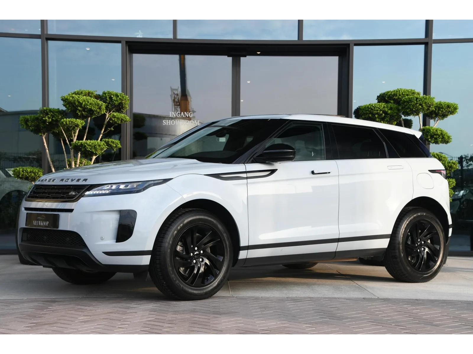 Land Rover Range Rover Evoque (2024) — foto 1