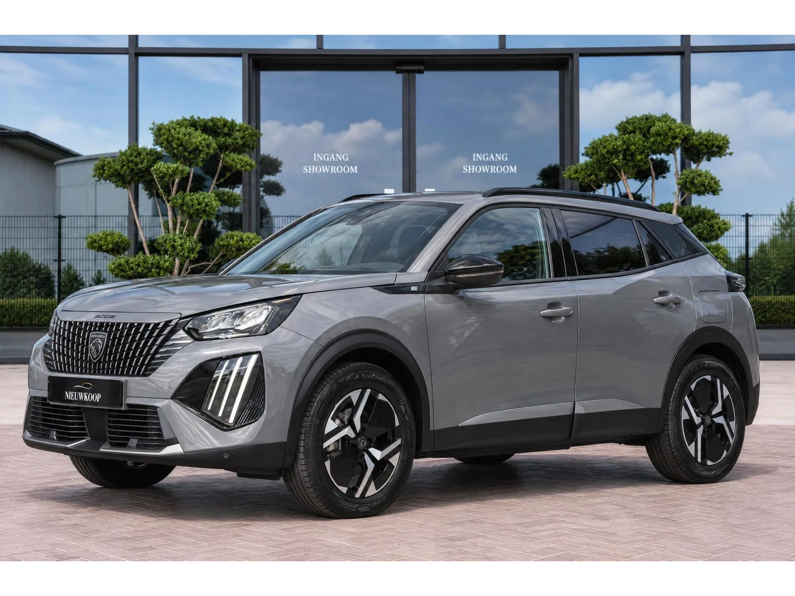 Peugeot e-2008 (2025) — foto 1