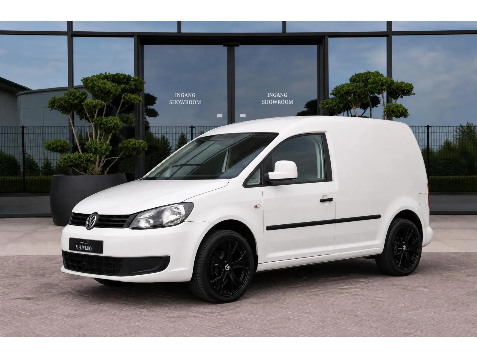 Volkswagen Caddy (2013) — foto 1