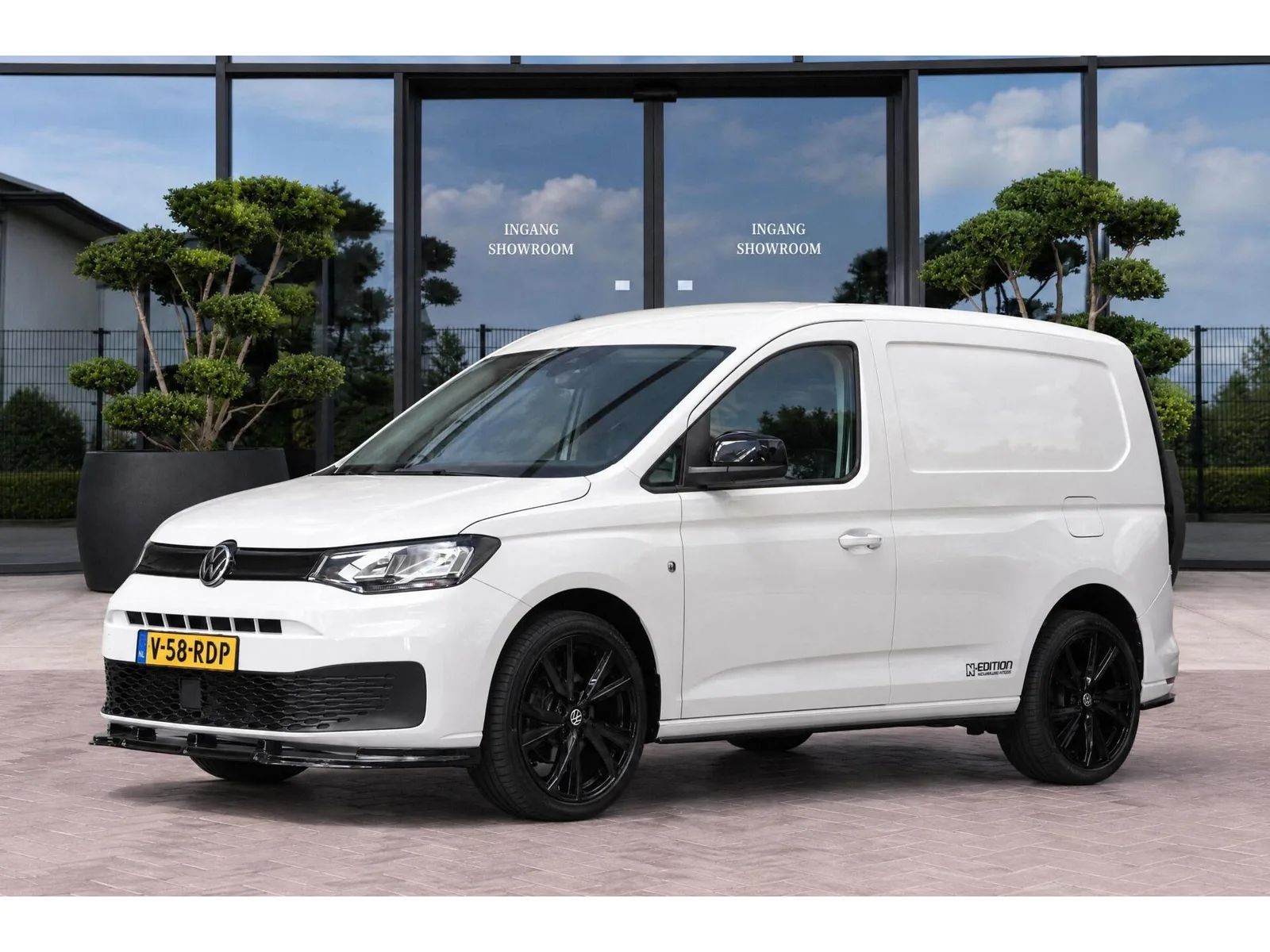 Volkswagen Caddy (2023) — foto 1