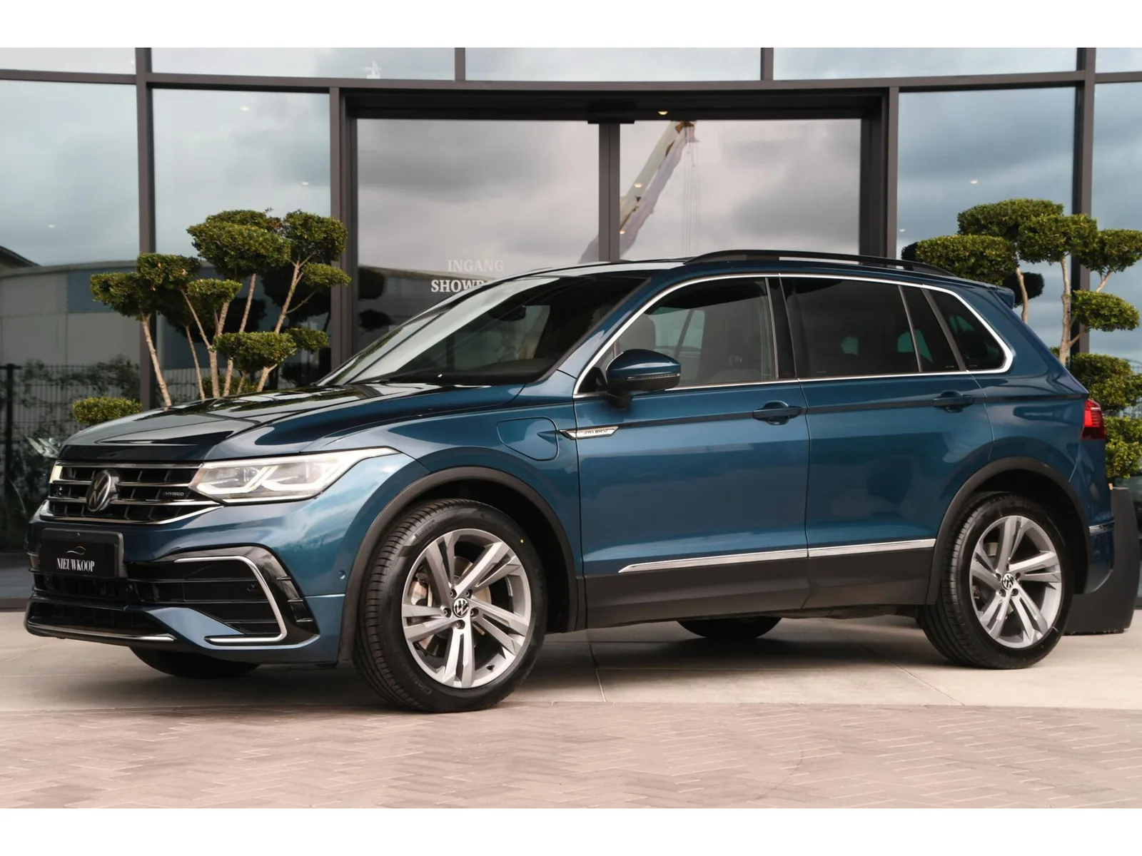Volkswagen Tiguan (2023) — foto 1