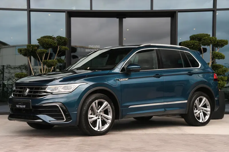 Volkswagen Tiguan (2023)