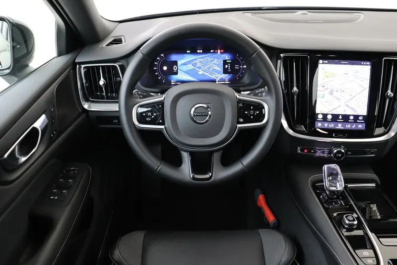 Volvo V60 (2025)