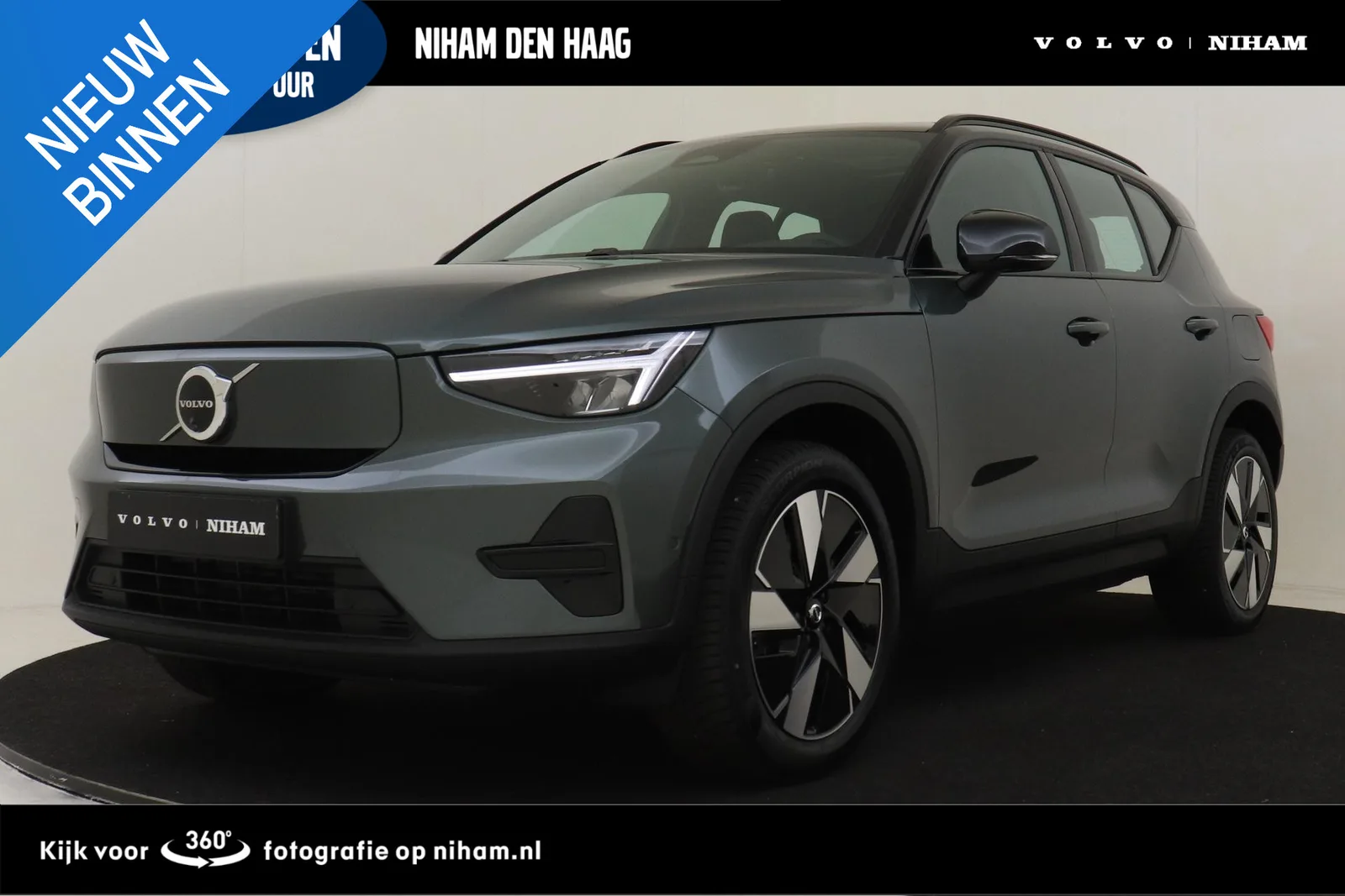 Volvo EX40 (2026) — foto 1
